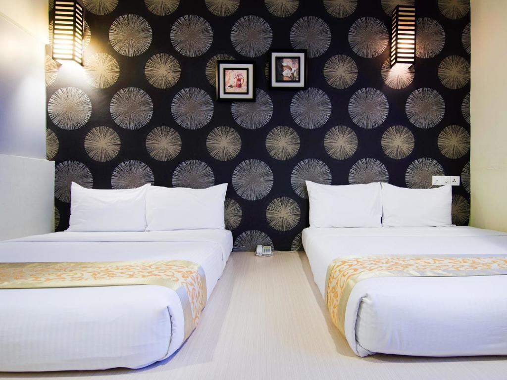 Eight Days Boutique Hotel - Mount Austin Джохор Бахру Екстериор снимка